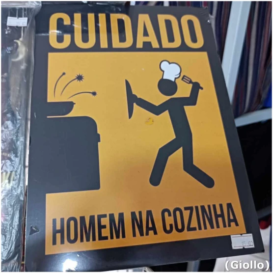 placa mdf decorativa modelo cuidado homem na cozinha – 30x20cm