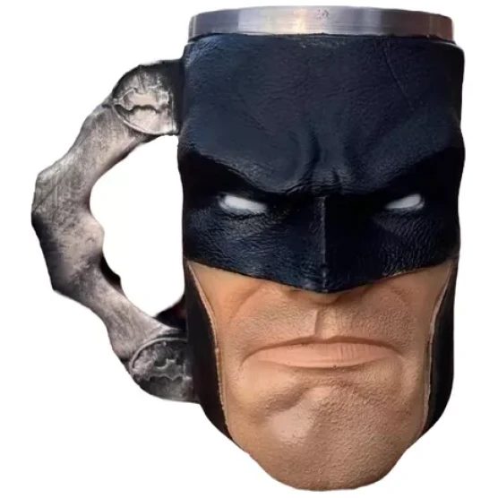 Caneca 3d Batman Cavaleiro Das Trevas Em Resina Dc Cor Preto