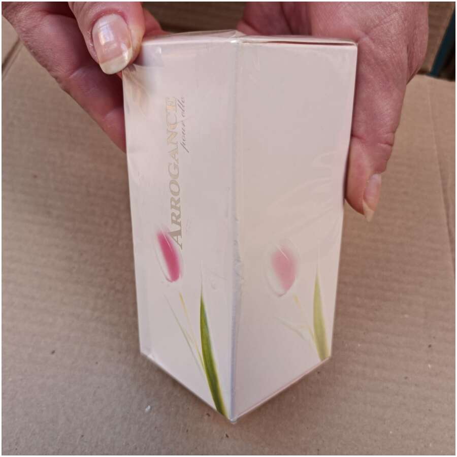 Perfume Arrogance Four elle -Eau de Toilette - 50ml Original Raro Vintage Milano Italy - Image 4